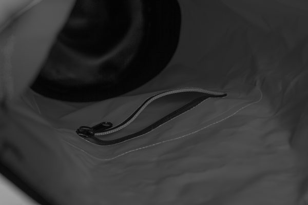 Ūdens drošs mantu maiss 60L - Image 6