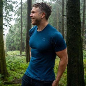 Red Equipment T-krekls Mens - Navy
