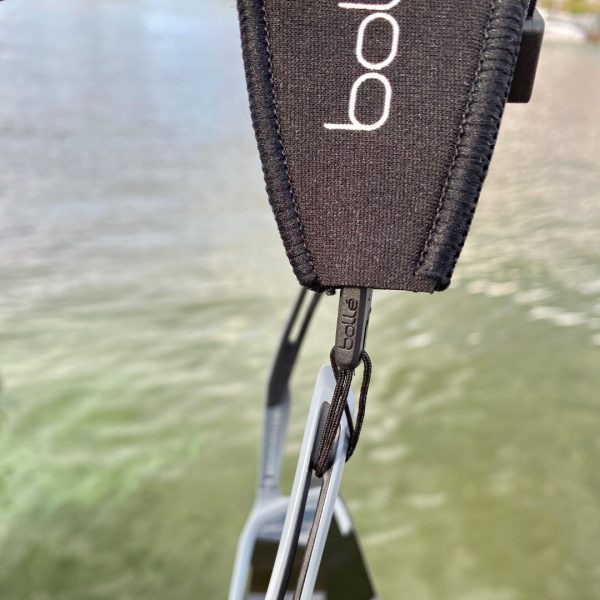 Floating eyewear retainers - Image 2