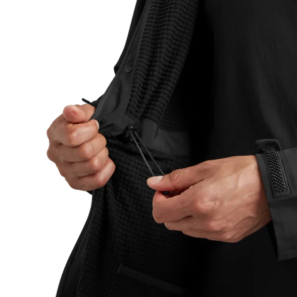 Pursuit Waterproof Lightweight Changing Robe Jacket - Obsidian Black - Image 15