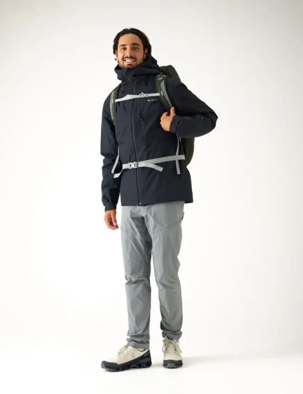 AW Hardshell Jacket 7M - Black - Image 5