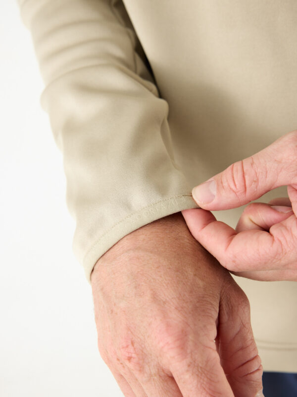 AR Fleece 10M Hooded Beige | Men - Image 7