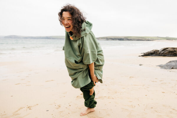 Quick Dry Microfibre poncho - Sage Green - Image 13