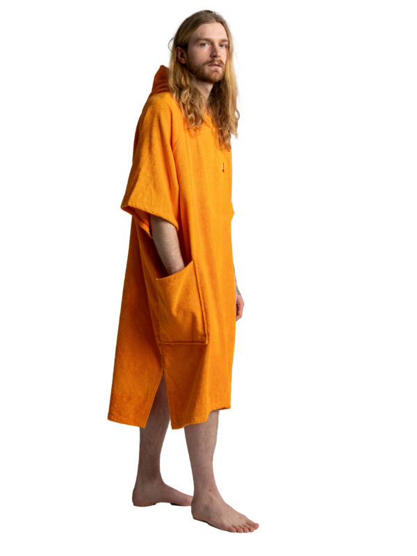 Red frotē pončo - Orange - Image 6